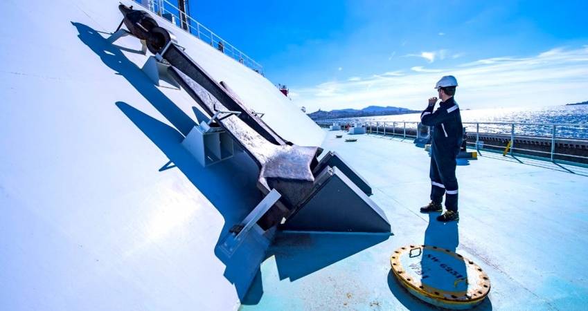 DIF Capital Partners réalise son premier investissement dans le secteur maritime, en mettant l'accent sur le GNL.