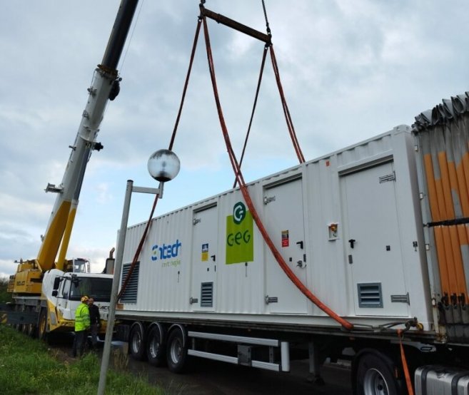Chantier en cours sur le site de Vinay en Isère pour le compte de Gaz Electricité de Grenoble. ©Entech