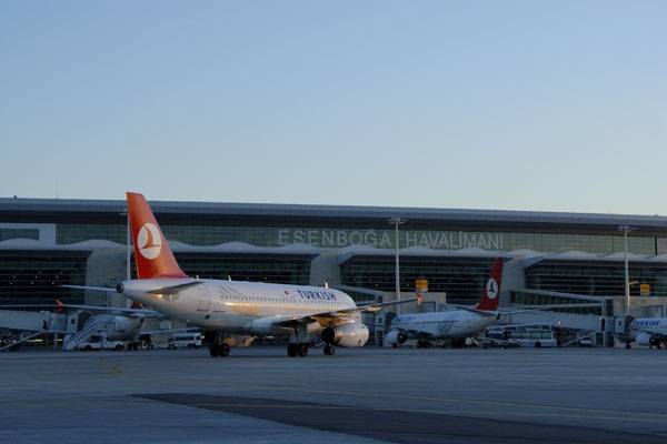 TAV Airports - avions - 600