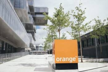 © Orange